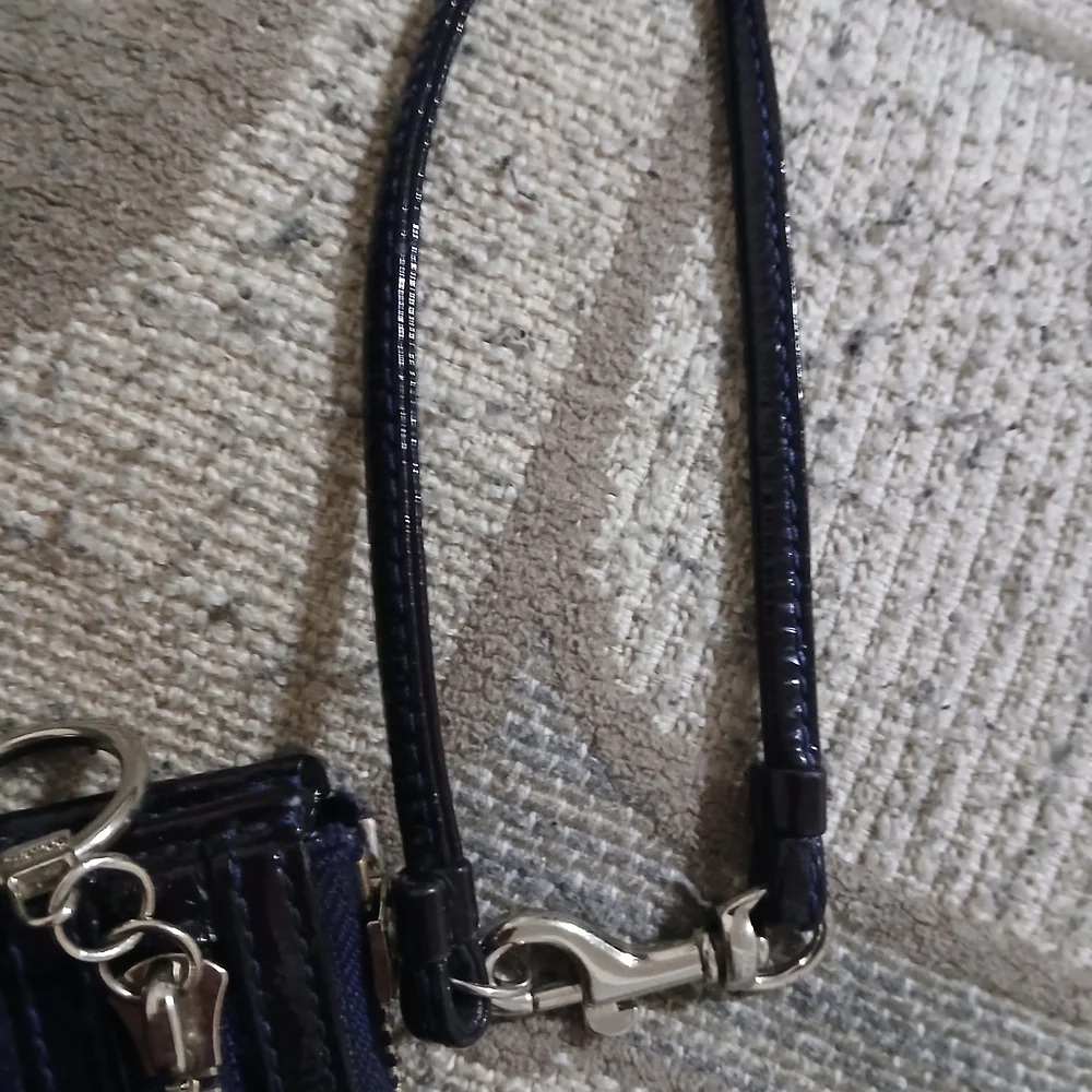 Coach Bundle- Vintage Rare Blue Poppy Clutch, Bag Tag & Envelope - Picture 12 of 13